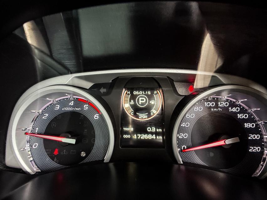 Isuzu MU-X 3.0Navi ปี17 11