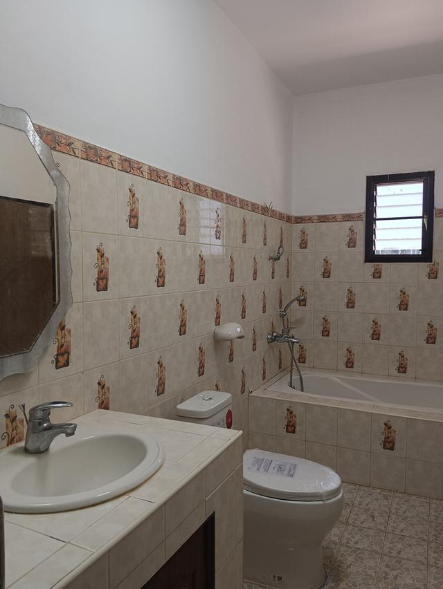 บ้านเดี่ยวพร้อมที่ดิน 6