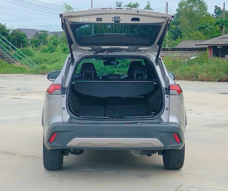 Toyota Cross 1.8 Hybrid Premium safety สีเทา ปี 2020 ออโต้