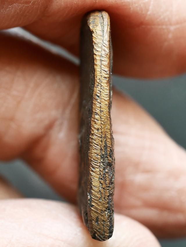 เหรียญหล่อ หลวงพ่อทา วัดพะเนียงแตก รุ่นแรก หลังยันค์ มะ อะ อุ....เก่า เดิมๆ 8