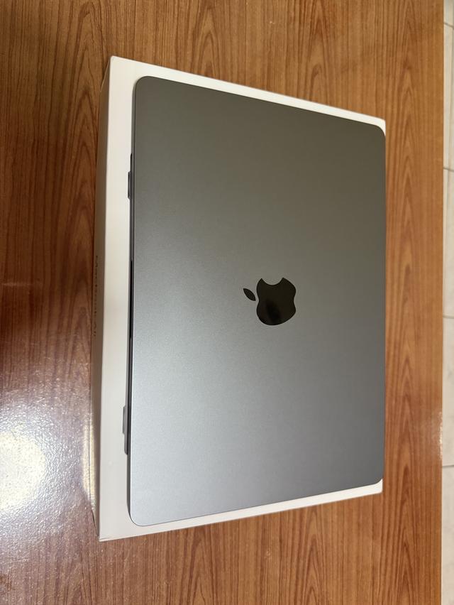 MacBook Air 13.6-inch, M2 2022 Ram8GB SSD512GB
