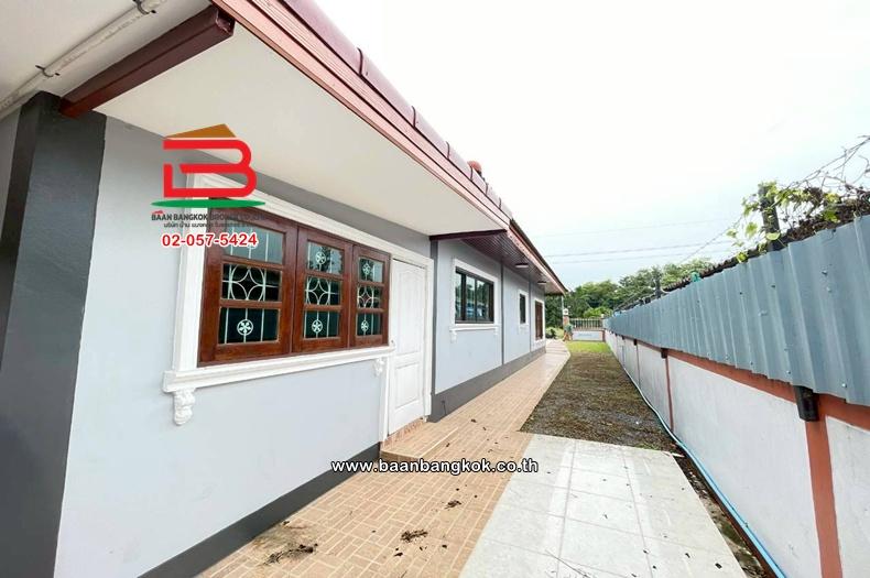 บ้านเดี่ยว เนื้อที่ 98 ตร.ว. ซอยบึงคำพร้อย 13 (ถนนเลียบคลอง 5 ฝั่งตะวันออก) ตำบลคลองห้า อำเภอคลองหลวง ปทุมธานี 17