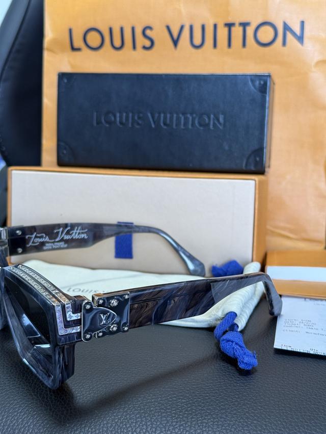 แว่นตากันแดดLouis รุ่น 1.1 Millionaires รูปย่อยที่ 2