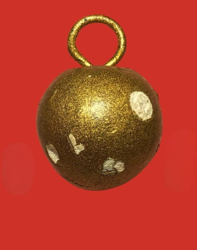 ลูกอมผงพรายกุมารหลวงปู่ทิม