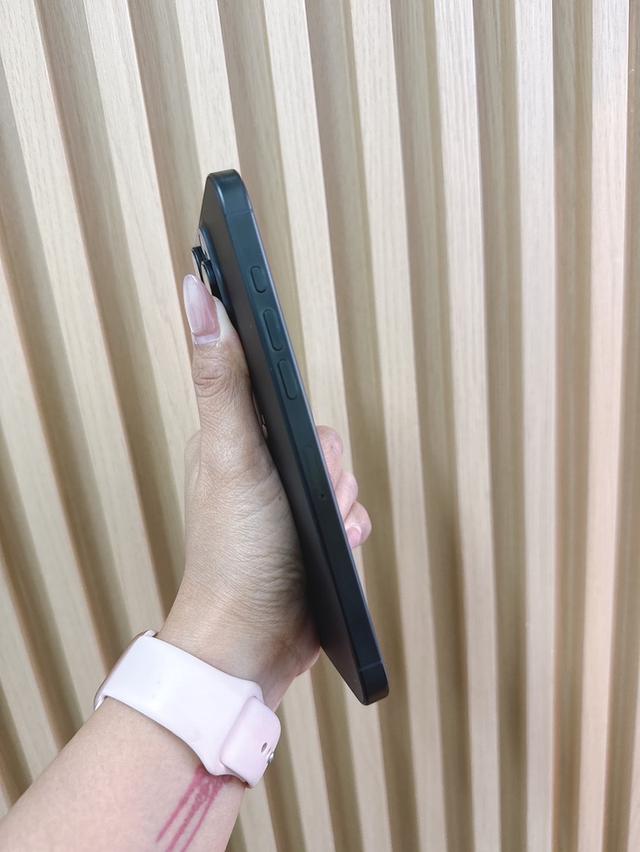 📱 iPhone16  Promax 256GB Zp   เครื่องศูนย์ไทยเดิมๆ ประกันศูนย์ถึง กค ปี69  รอบชาร์จ29 ราคา 36,900.- โทร081-9377882 7