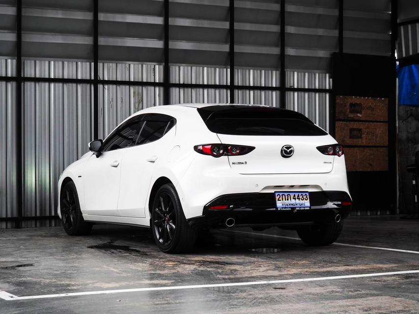 รูปหลัก Mazda 3 รุ่นพิเศษ 100th Anniversary Edition ปี 2021