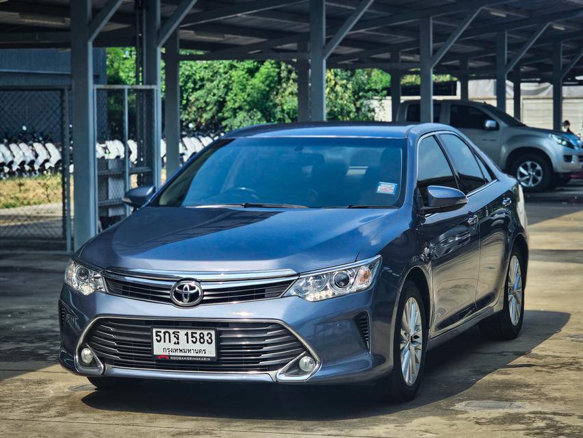 Toyota camry 2.5G navi 3