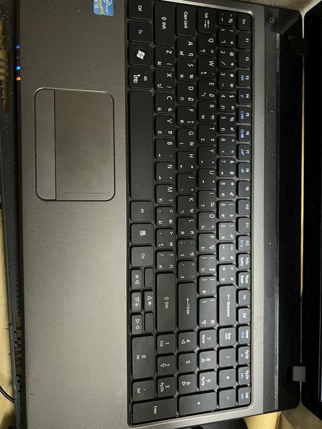 โน๊ตบุ๊คยี่ห้อ(azer) 6