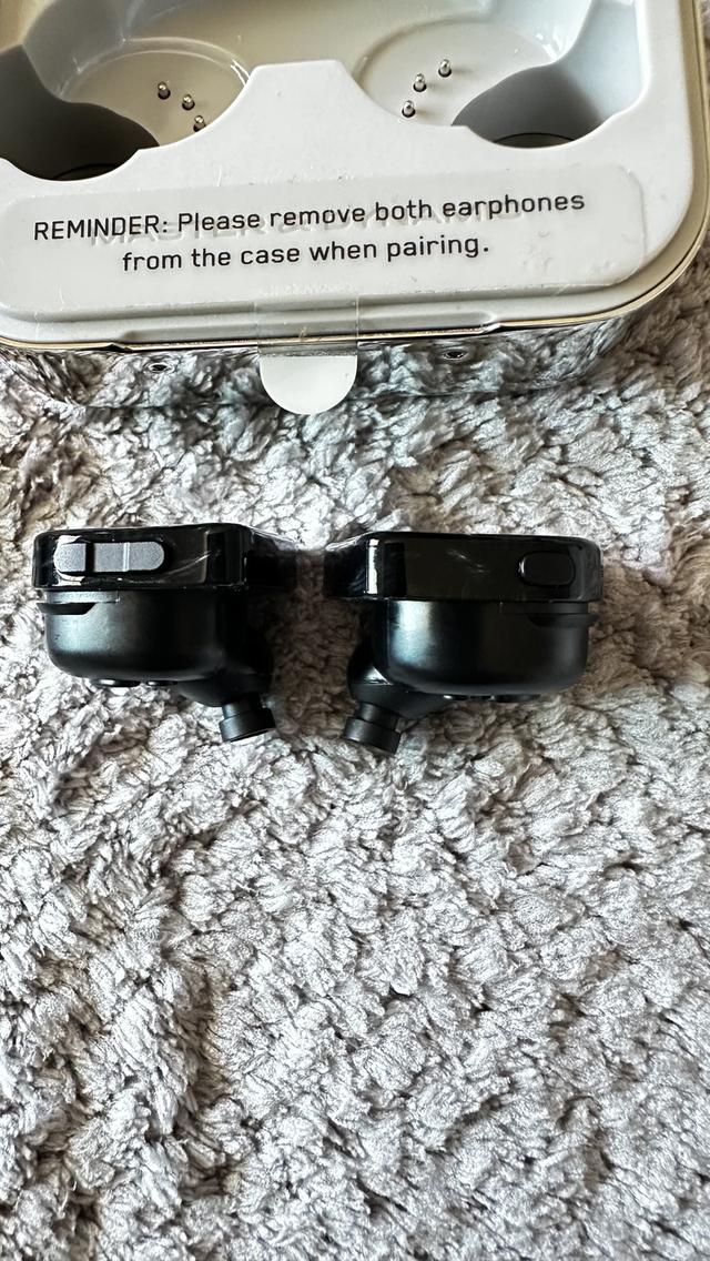 หูฟัง Master Dynamic Mw07