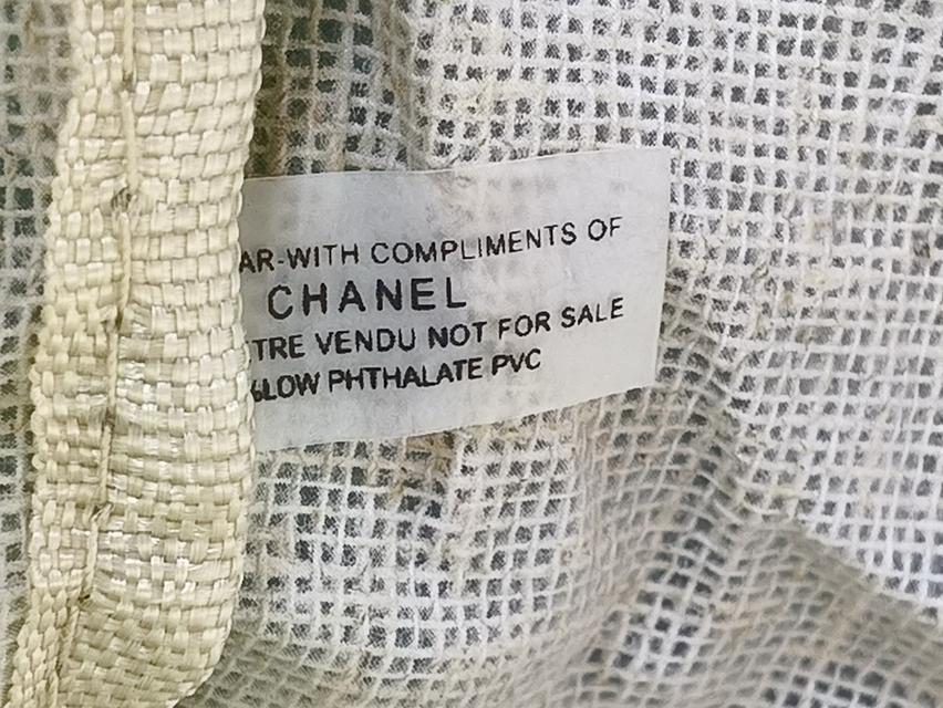 Chanel Dans Les Serres de Canel Linen Bag 9