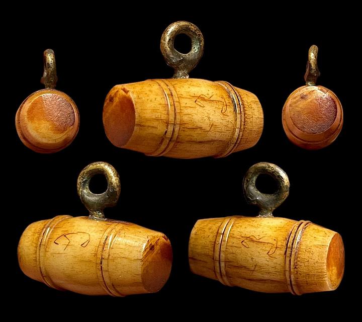 ตะโพน หลวงพ่อพัก วัดโบสถ์ อ่างทอง ตะโพนโบราณ