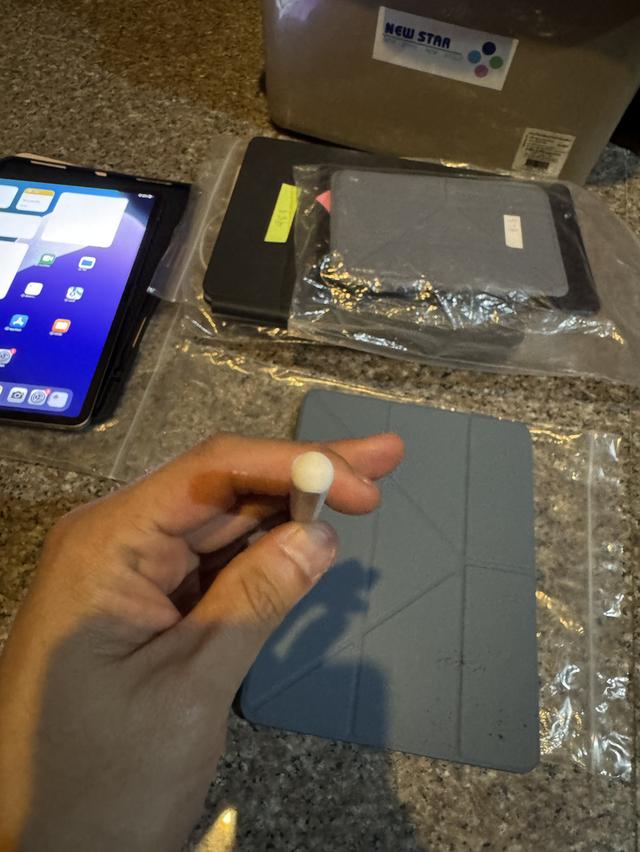 มาอีกแล้วที่ถามหากันขายApple Pencil Pro สภาพไร้รอยตกใดๆคับใช้งานดีทุกๆฟังชั่น ขายราคา 2990 บาท  เบอติดต่อ 0946911772 นัดรับ: หลังราม สนามกีฬาราชมังคลา 5