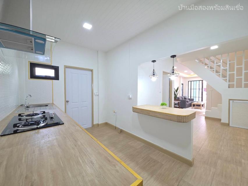 หมู่บ้านวรางกูล เลียบคลองสอง 6 8