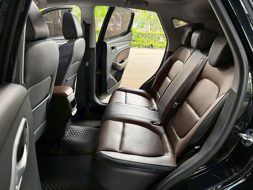 MG ZS 1.5 X+ Sunroof AT ปี 2022 17