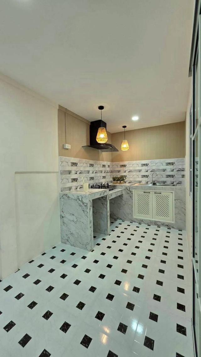 หมู่บ้านศรีประจักษ์5 ไทรน้อย นนทบุรีทาวน์เฮ้าส์ 2 ชั้น บ้านทำเลดี…ติดถนนใหญ่เพียง 50 เมตร 9