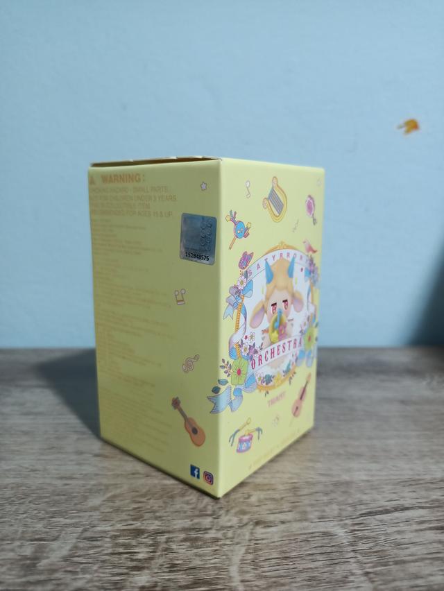 art toy แบบยังไม่แกะกล่อง รูปที่ 4