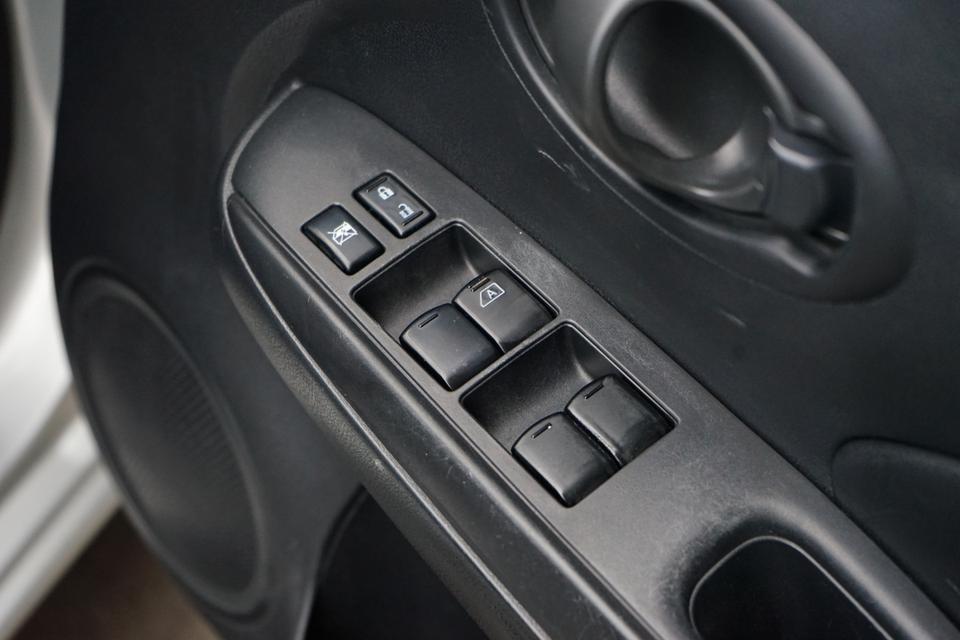 2014 N.ALMERA 1.2 E 11