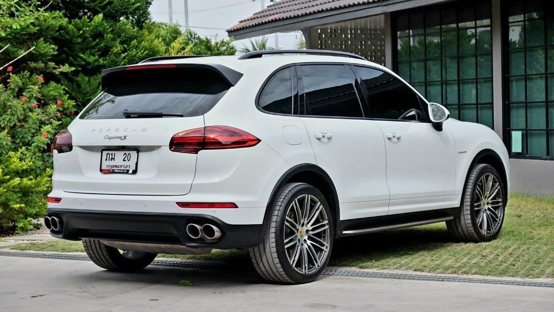 PORSCHE CAYENNE 3.0 S E-HYBRID  ปี 2015 รหัส KN20 6