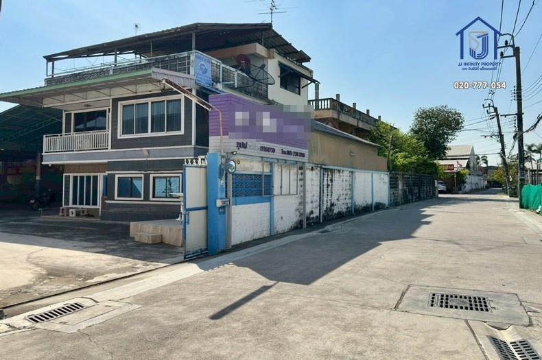 ขายบ้านเดี่ยว 3 ชั้น + โกดัง 200 ตารางวา ถนนติวานนท์  ซอยติวานนท์-ปากเกร็ด 28 ใกล้รถไฟฟ้า 3