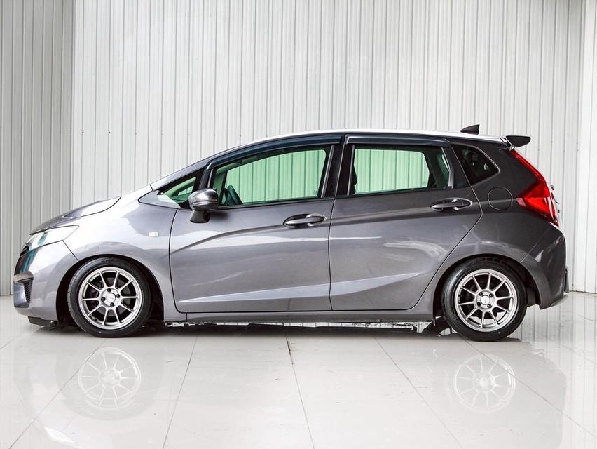 รหัสรถ BN4635 HONDA JAZZ, 1.5 i-VTEC S ปี 2017 6