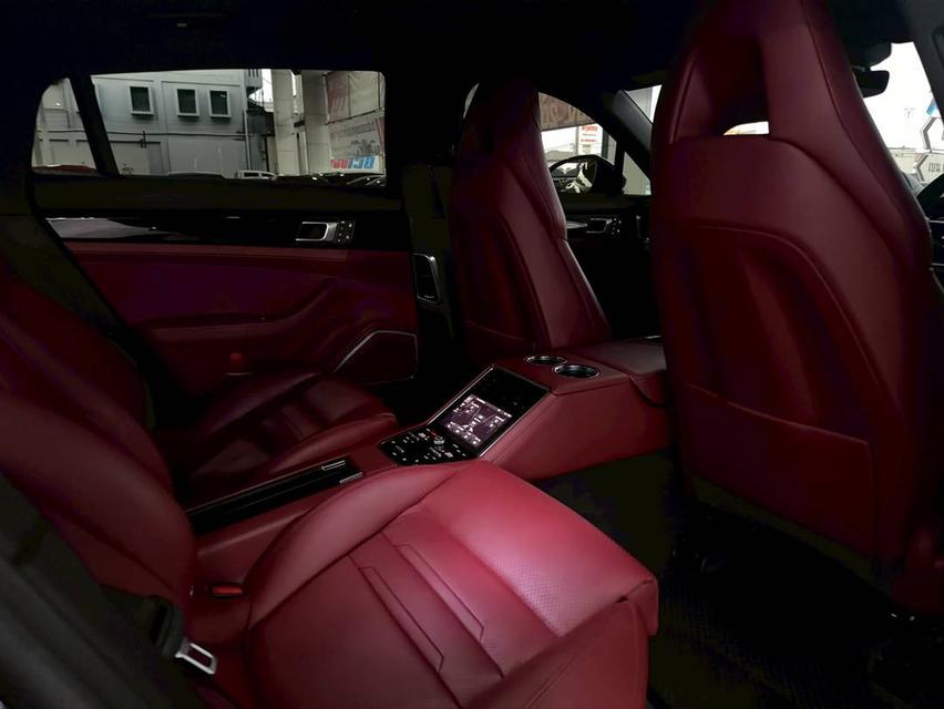 Panamera 4 E-Hybrid Executive รูปที่ 7