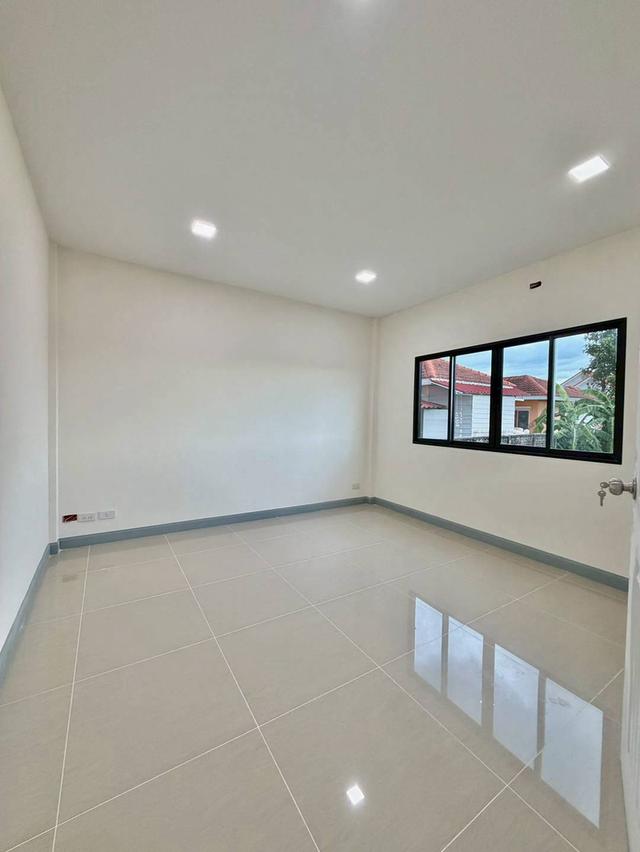 หมู่บ้านพบทอง ซอยวัดลาดปลาดุก บ้านเดี่ยวชั้นเดียว หลังมุมถนนเมน ตกแต่งใหม่พร้อมอยู่ 11