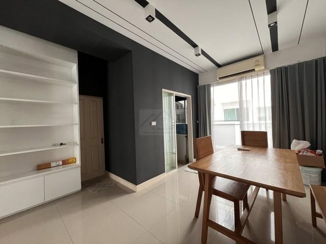 ให้เช่าทาวน์โฮม 3 ชั้น 167 ตรม 3 ห้องนอน โครงการบ้านกลางเมือง s-sense ศรีนครินทร์ 46-1 ใกล้รถไฟฟ้าสายสีเหลือง ใกล้พาราได 3