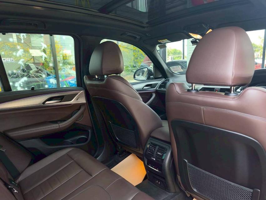 รหัสรถ PEAT794 2021 BMW X3 xdrive30e M Sport 6