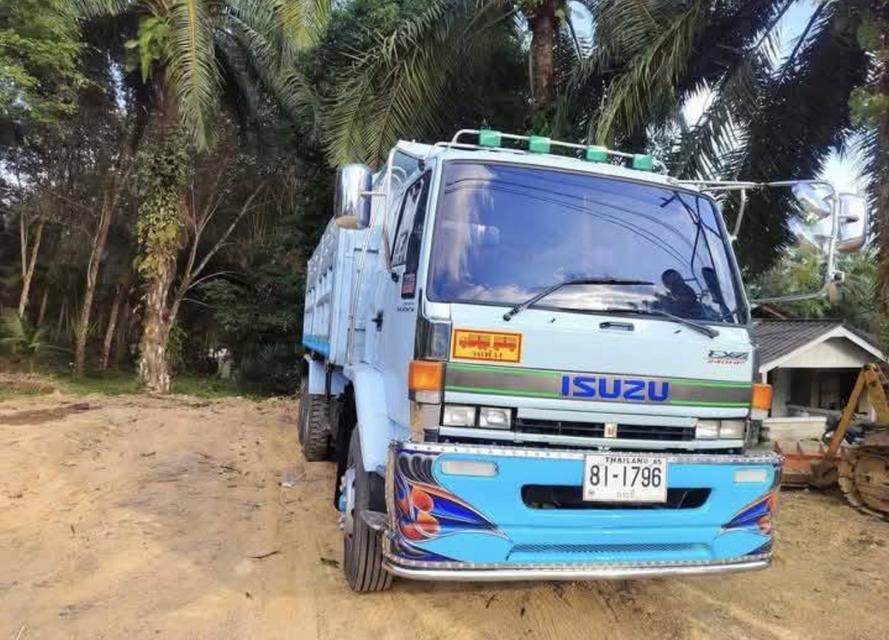 ISUZU 10 ล้อดั้มพ์คอกสูงมือสอง 3