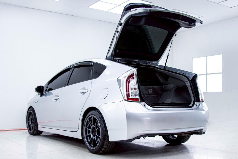 TOYOTA PRIUS 1.8 HYBRID TOP OPTION SUNROOF  2012  6