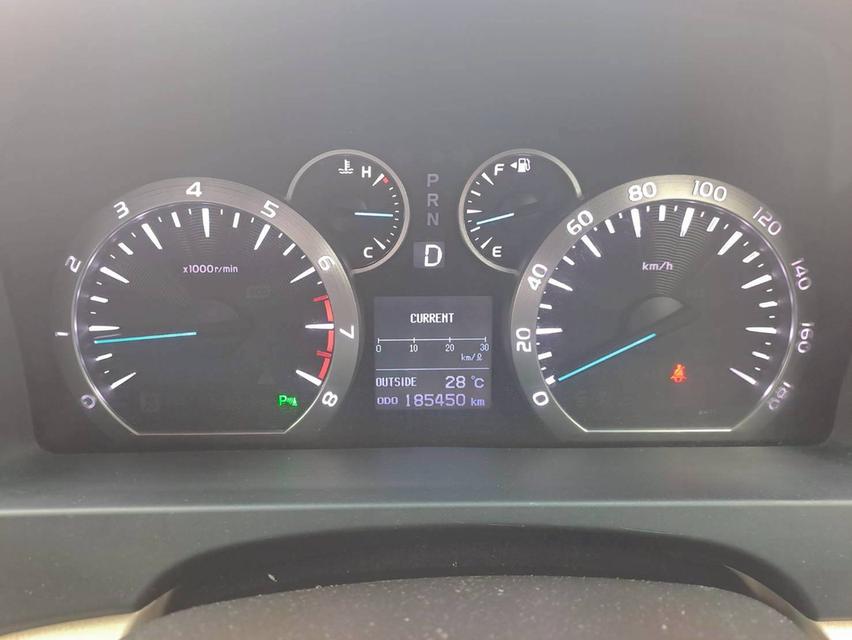 TOYOTA ALPHARD 2.4 V ปี2014  (สีดำ)ประวัติดี ไม่เคยมีเคลม เช็คศูนย์ตลอด 13