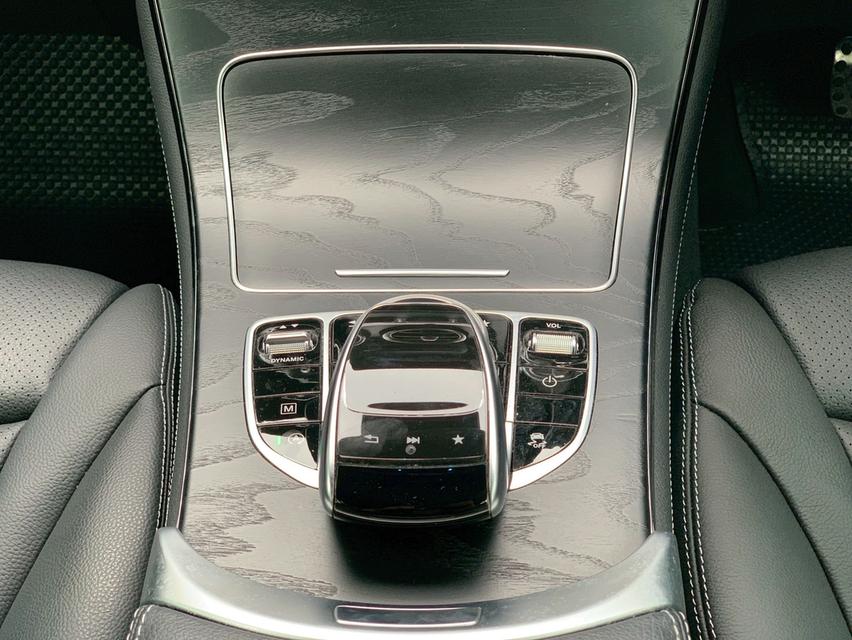รหัสรถ PJP9195 2020 Mercedes-Benz GLC 250d AMG Dynamic 11