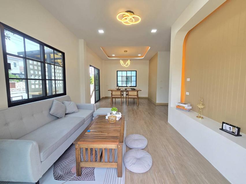 หมู่บ้านนนทวีวิลล์5 ถนนมิตรไมตรี คู้ซ้าย หนองจอก บ้านเดี่ยว2ชั้น หลังมุม 8