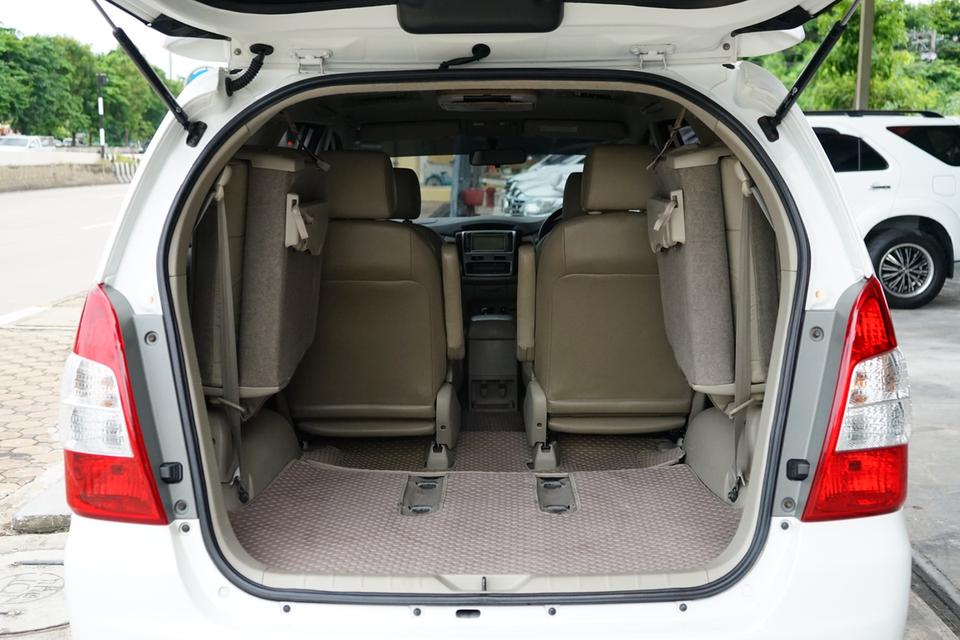 2011 TOYOTA INNOVA 2.0V 9