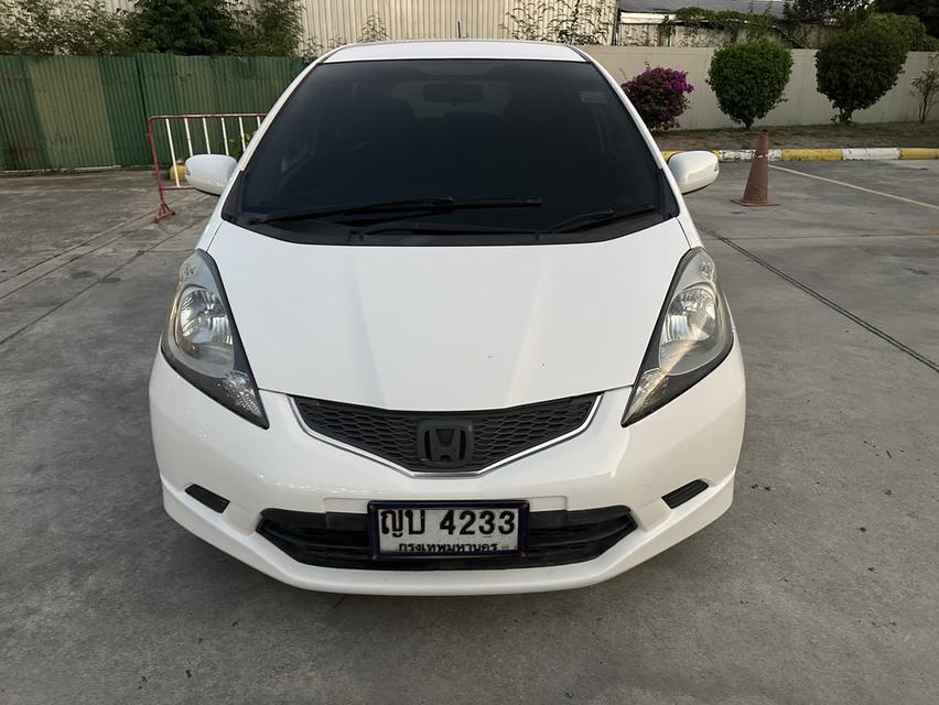 Honda Jazz 1.5 SV AT 2011 รูปที่ 2