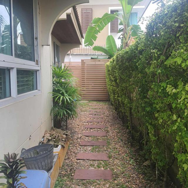 ขายบ้านเดี่ยว 2 ชั้น หมู่บ้านมนตรีปาร์ค ศรีราชา พื้นที่ 80.1 ตรว. ทำเลดี ใกล้ถนนสุขุมวิท เดินทางสะดวก เพียง 4.5 ล้าน 12