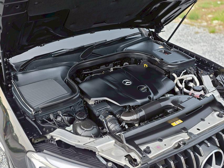 รหัสรถ NC7997 BENZ  GLC250d AMG Dynamic 4MATIC (W253) " ใส่ชุดแต่ง GLC43 AMG " 19