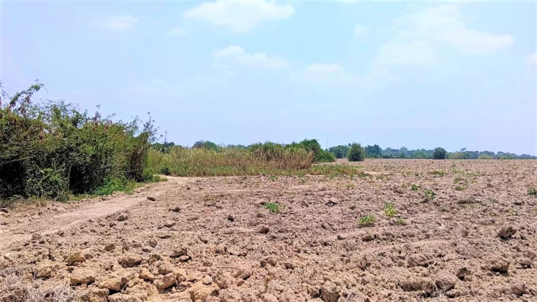 ขาย ที่ดิน ME322 ทำเลดี ราคาถูก เขาหินซ้อน พนมสารคาม ฉะเชิงเทรา . 43 ไร่ 1 งาน 32 ตรว เหมาะโกดัง คลังสินค้า บ่อทราย ใกล้ 4