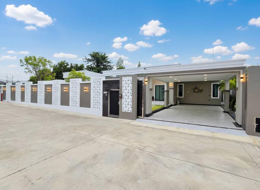 Modern Classic Pool Villas Pattaya 17.8 Million 16