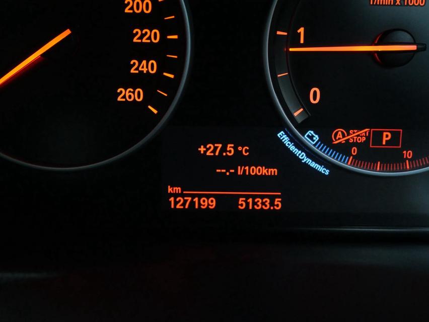 BMW X3 sDrive20d X-Line ปี 2016 รูปที่ 12