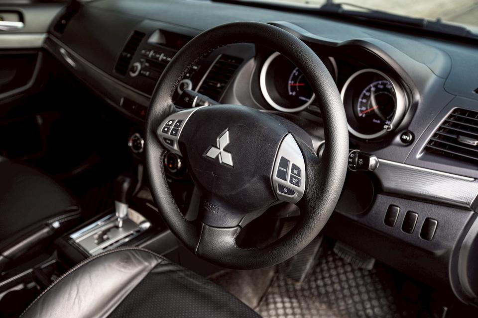 Mitsubishi Lancer Ex GLS 1.8 AT สีเทา ปี 2012 มือเดียวป้ายแดง 16