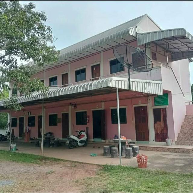 ที่ดินพร้อมสิ่งปลูกสร้าง 1