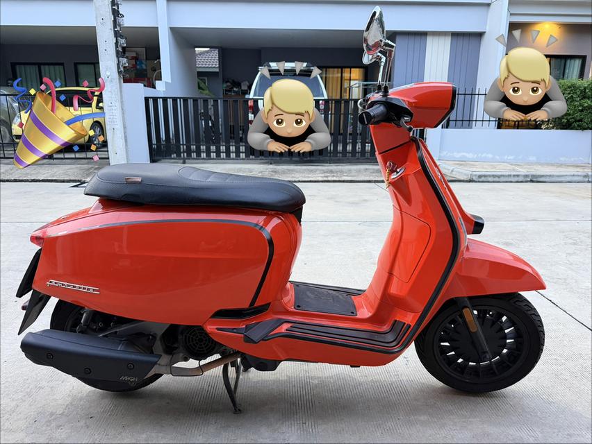 Lambretta v200 ปี2022