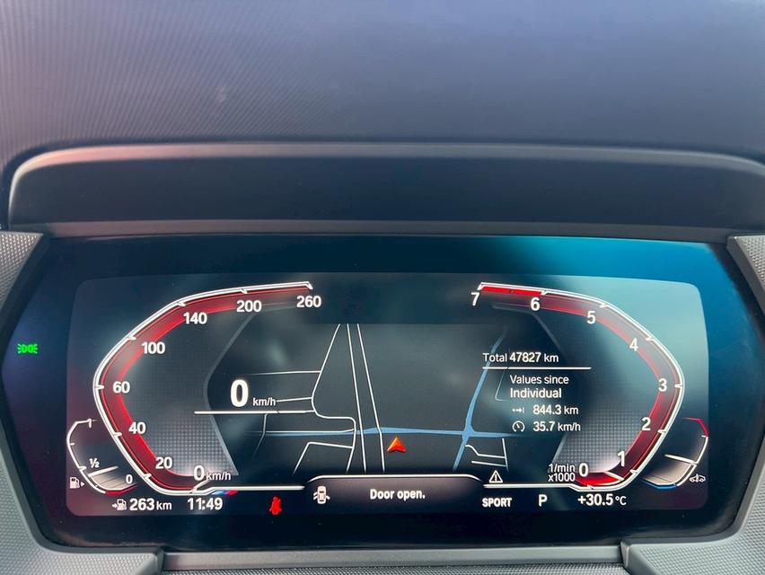 BMW 220i Grand Coupe M Sport ปี 2021 จด 2022  8