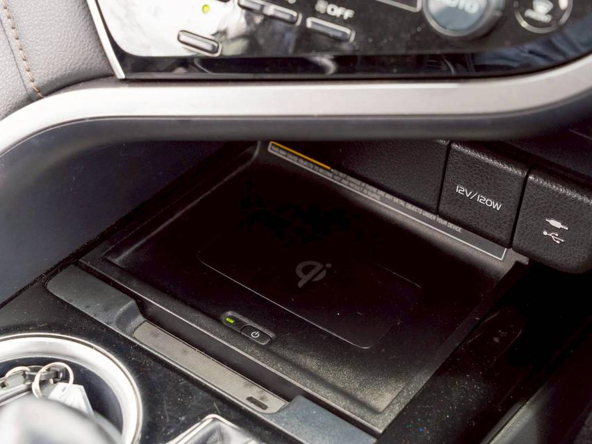 ขาย Toyota Camry 2.0G ปี19 17