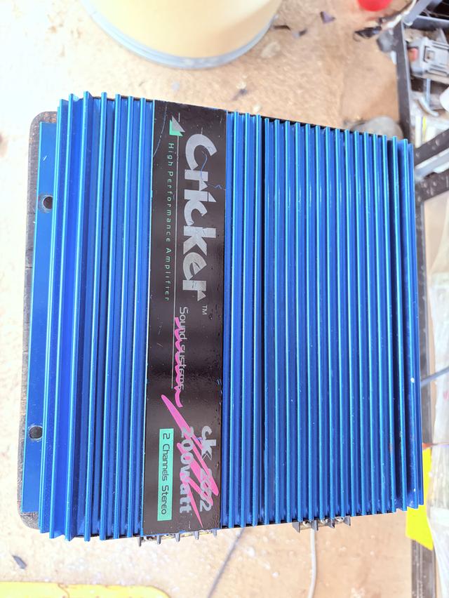 พาเวอร์แอมมือสอง 200w รูปที่ 1