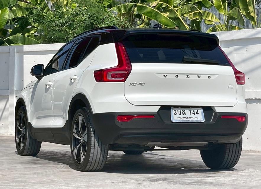 Volvo CX40 1.5Phev R-design ปี23 รูปที่ 6