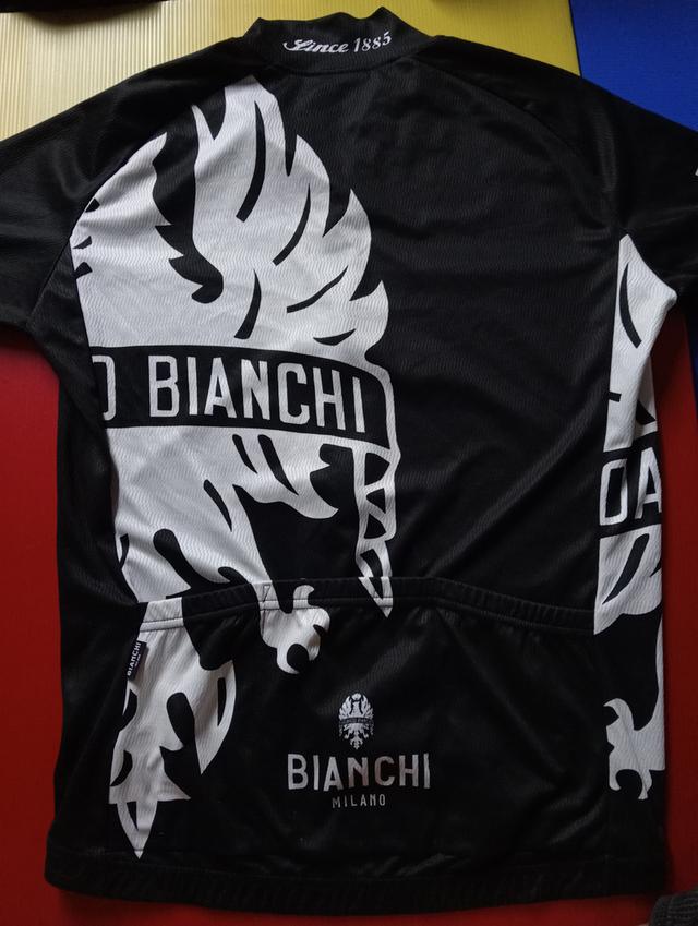 เสื้อปั่นจักรยาน จากอิตาลี่ รูปที่ 5