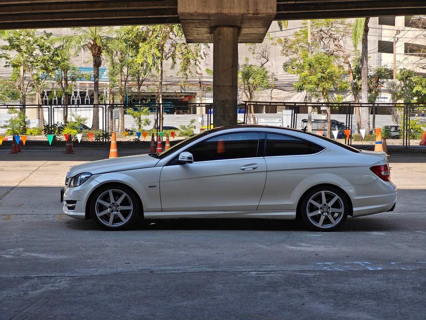 ขายรถ Benz C180 Coupe Amg   ปี 2012 สีขาว เกียร์ออโต้ 7