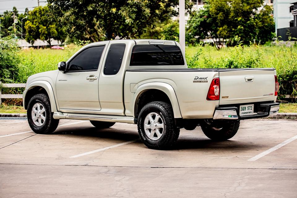 Isuzu D-Max Hi-Lander Cab 2.5 Gold Series เครื่องยนต์ดีเซล เกียร์ ธรรมดา  ปี 2008 สวยๆ 8